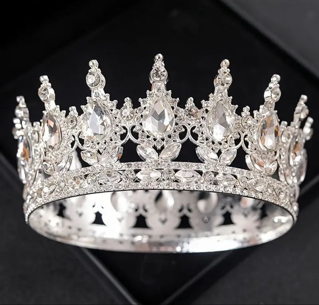 Корона на торт №301, Срібна з білим камінням, 12,5 см